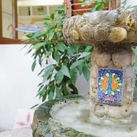 14leoni Bed & Breakfast 3*